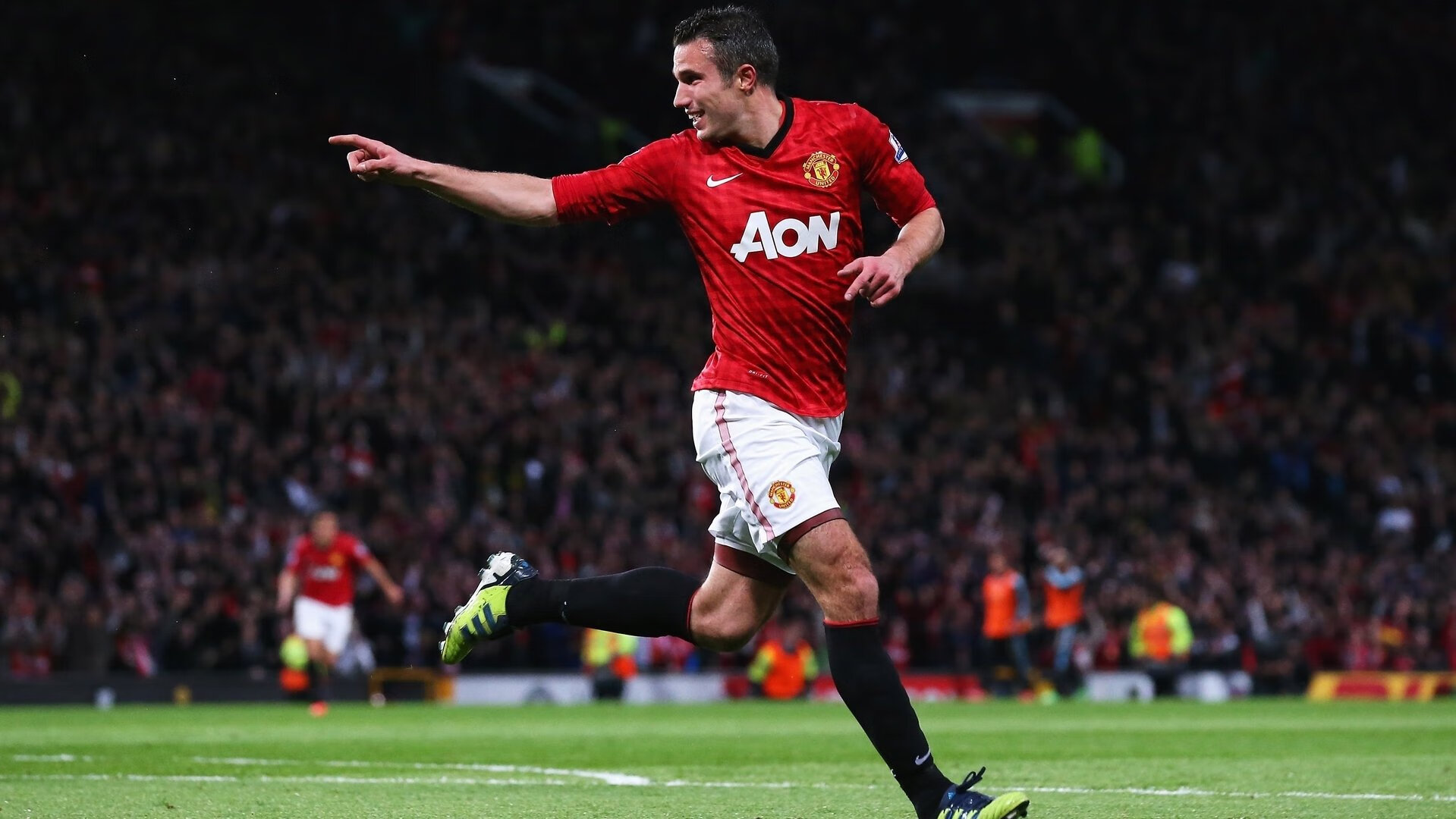 惊险或喜悦:比赛中的突发意外,惊险和刺激的意思一样吗